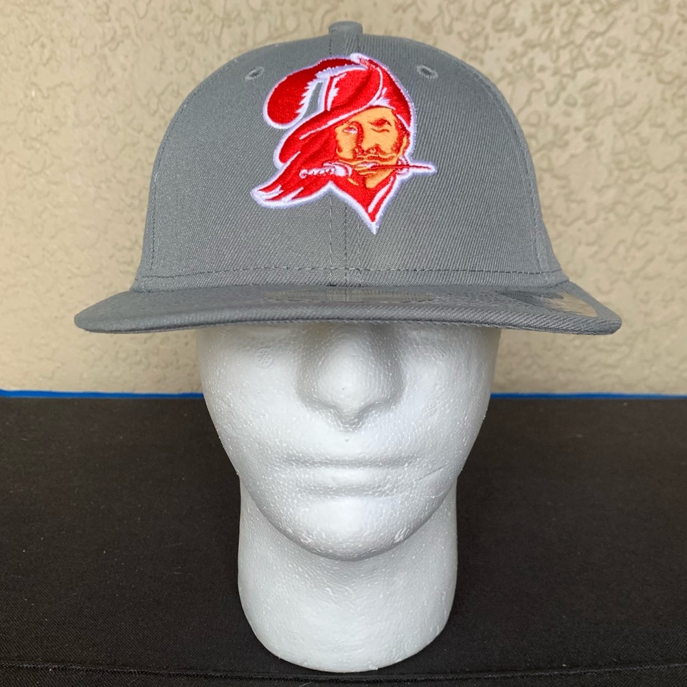 Tampa Bay Buccaneers New Era Throwback Logo Storm II 59FIFTY Fitted Men's 7 1/4